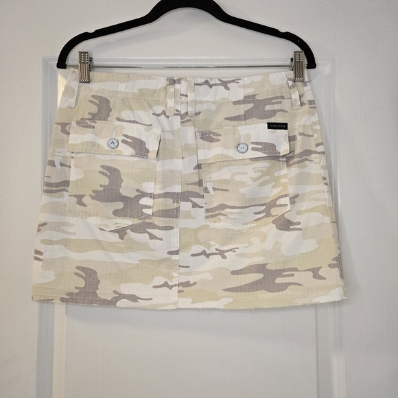 SANCTUARY White and Gray Camouflage Mini Skirt 100% Cotton Size 27 - Picture 3 of 12